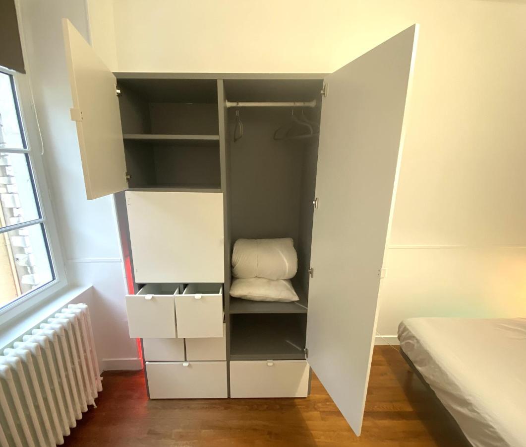 Floydroom'S Pau Chambre Hotes Dans Appartement Partage Proche Chateau Kültér fotó