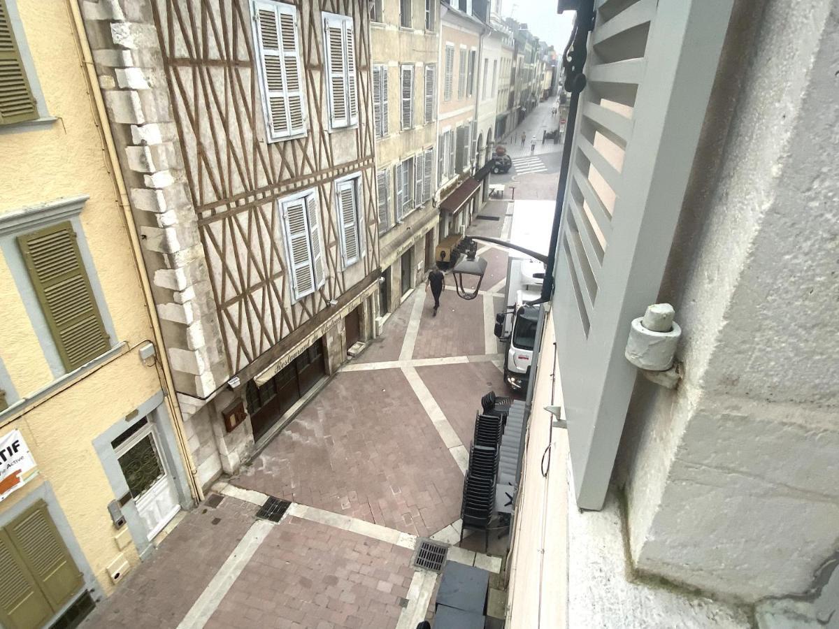 Floydroom'S Pau Chambre Hotes Dans Appartement Partage Proche Chateau Kültér fotó